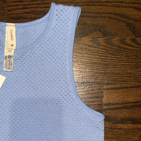 LyreBird Open-Stitch Shimmer Tank - Picture 4 of 6